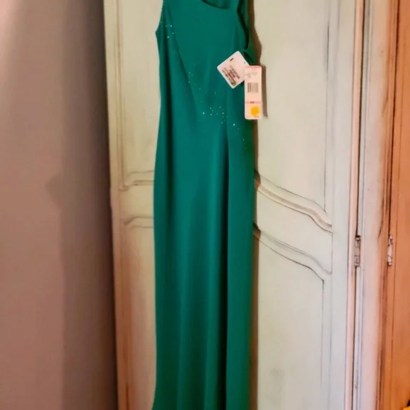Evan Picone Dresses | Evan-Picone *Nwt* Emerald Green Beaded Evening Dress Sz 10 *Paint The Town* | Color: Green | Size: 10 | Mrsvdj1010's Closet